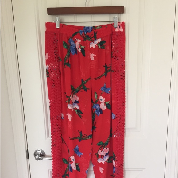 🎁SOLD🎁 TAHARI "Julia Pant" - Picture 8 of 8